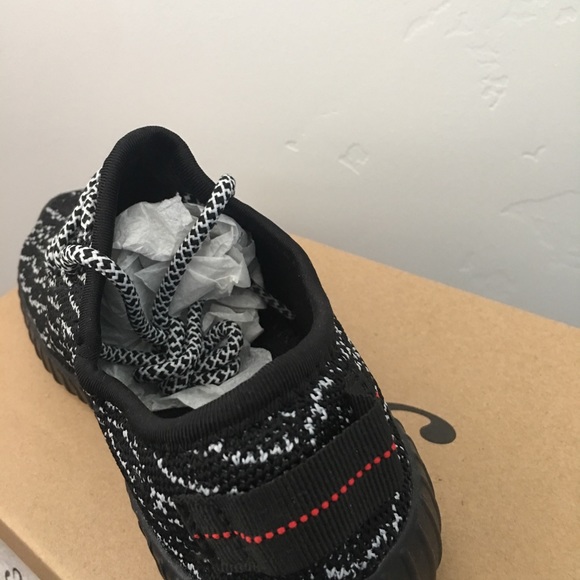 Black/white sneakers - Picture 3 of 3